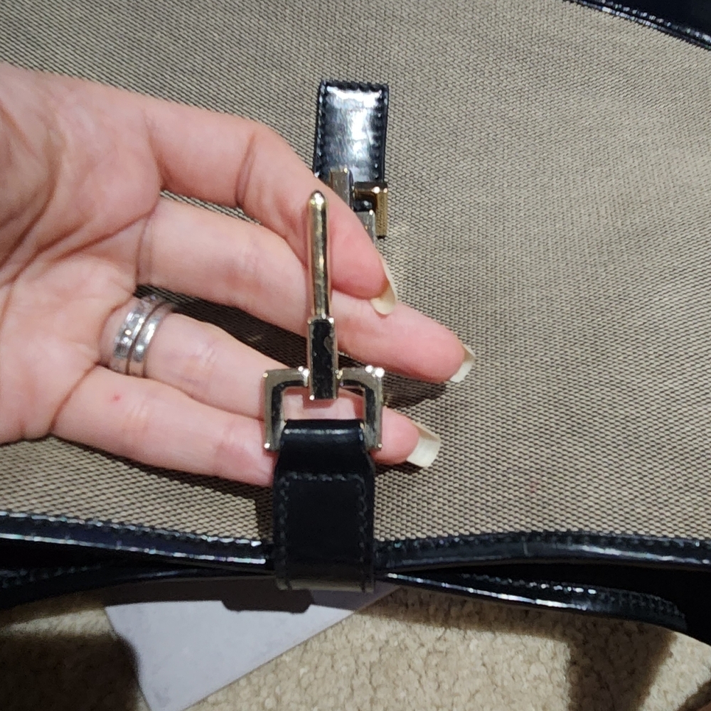 Gucci Jackie Shoulder Bag - Picture 12 of 16